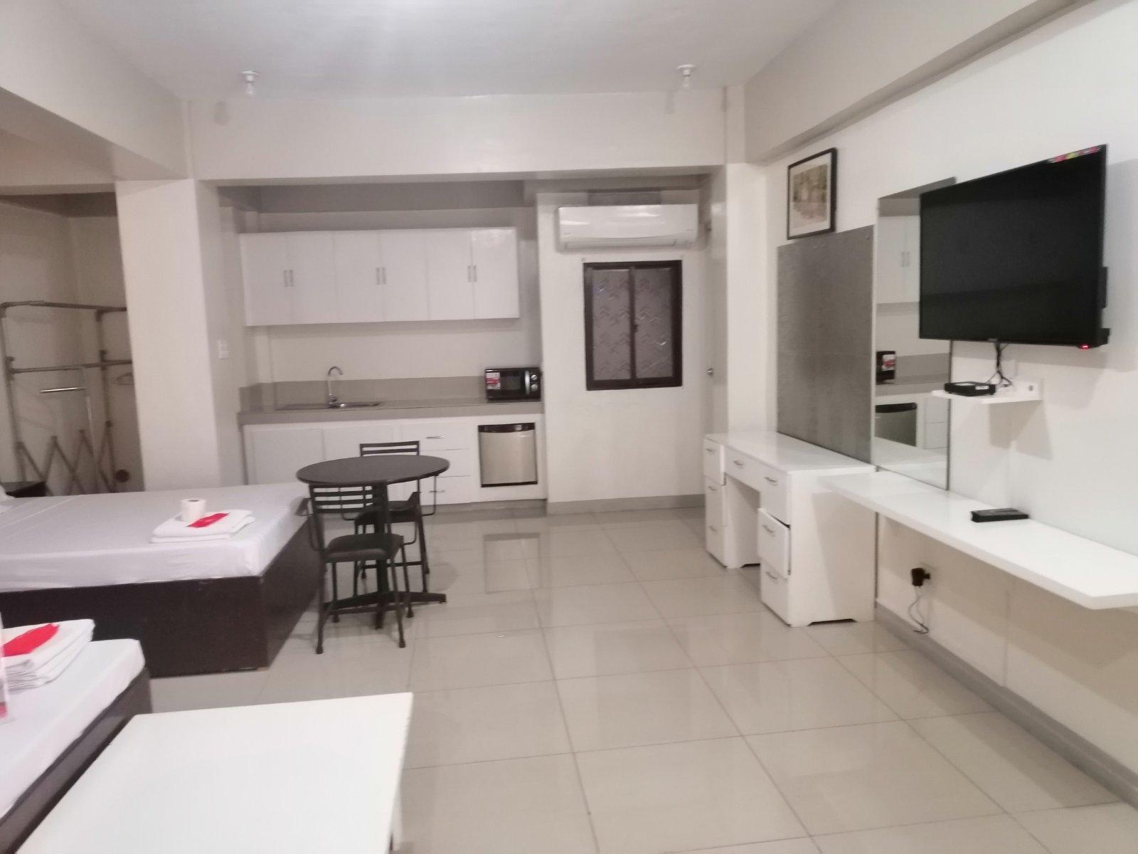 RedDoorz near Pasay Taft Otel Dış mekan fotoğraf