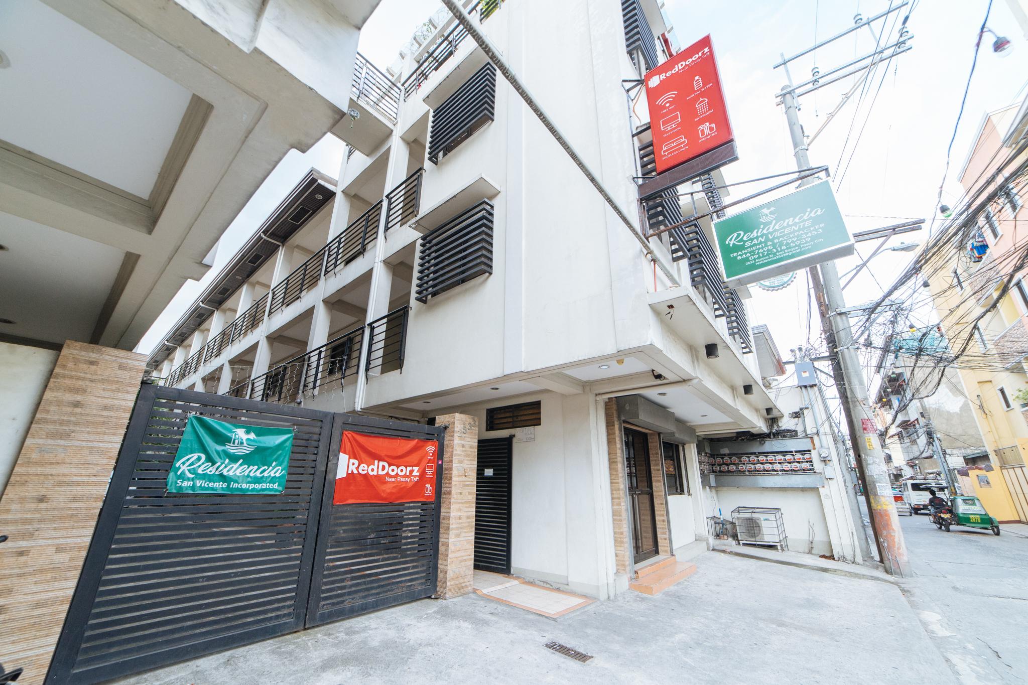 RedDoorz near Pasay Taft Otel Dış mekan fotoğraf