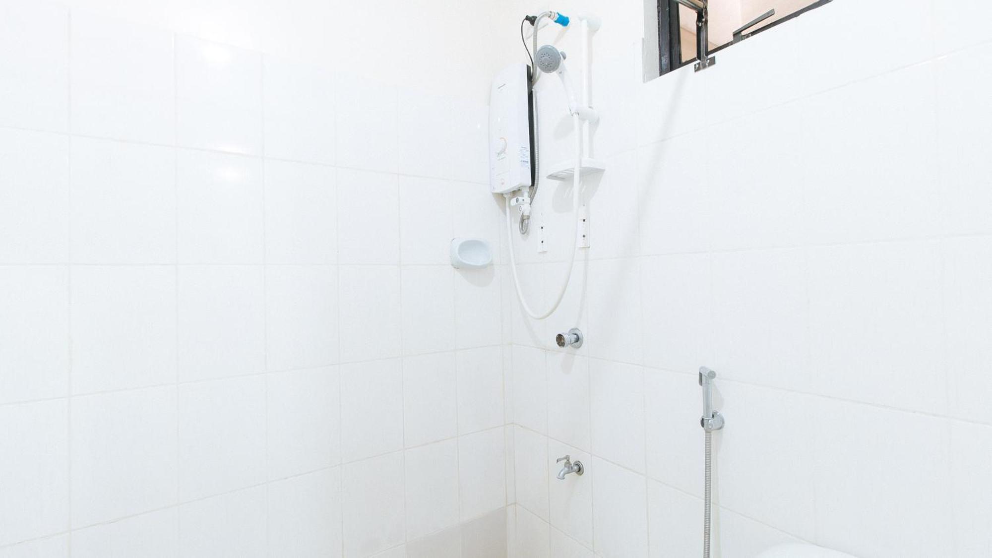RedDoorz near Pasay Taft Otel Dış mekan fotoğraf