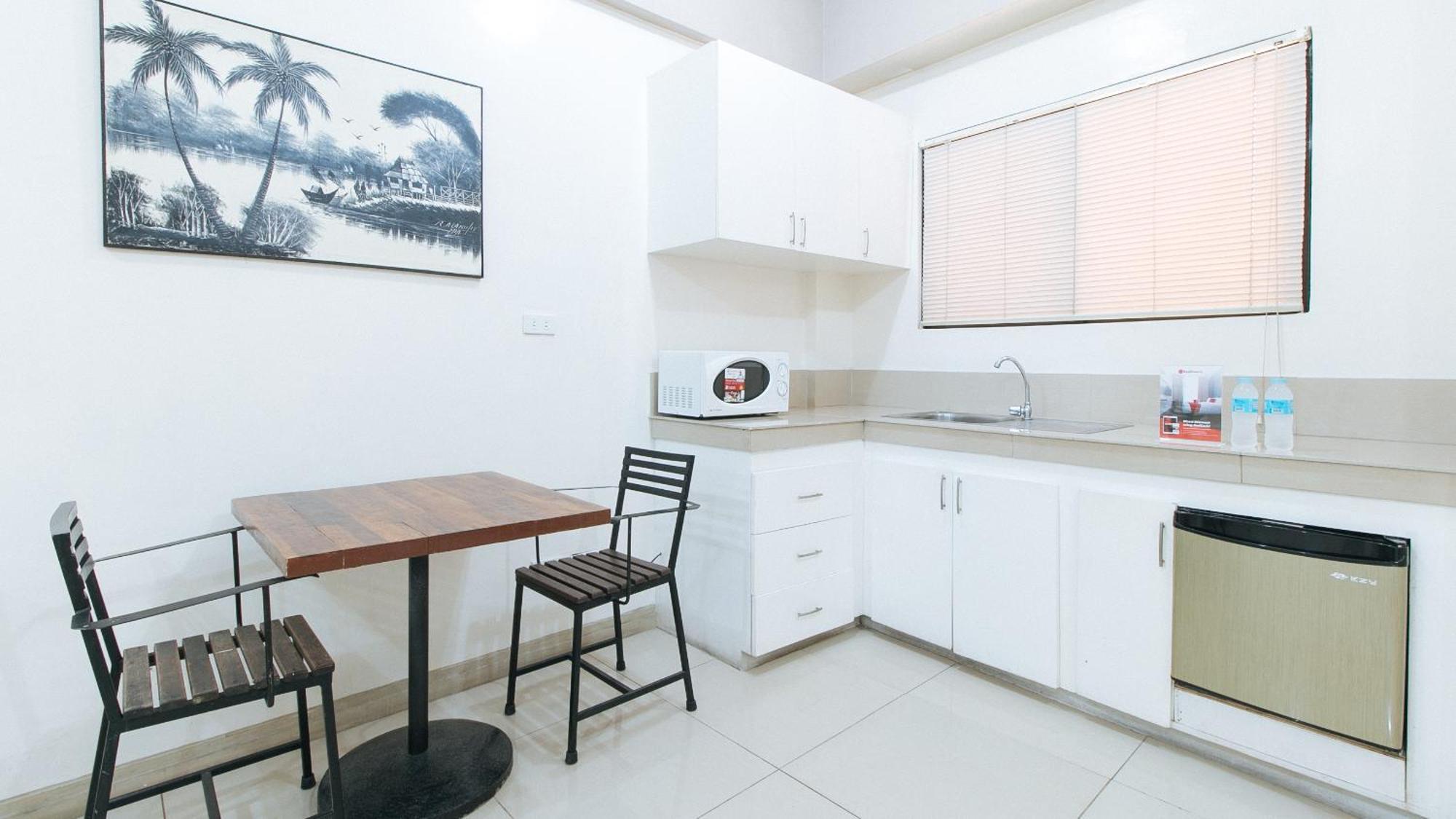 RedDoorz near Pasay Taft Otel Dış mekan fotoğraf