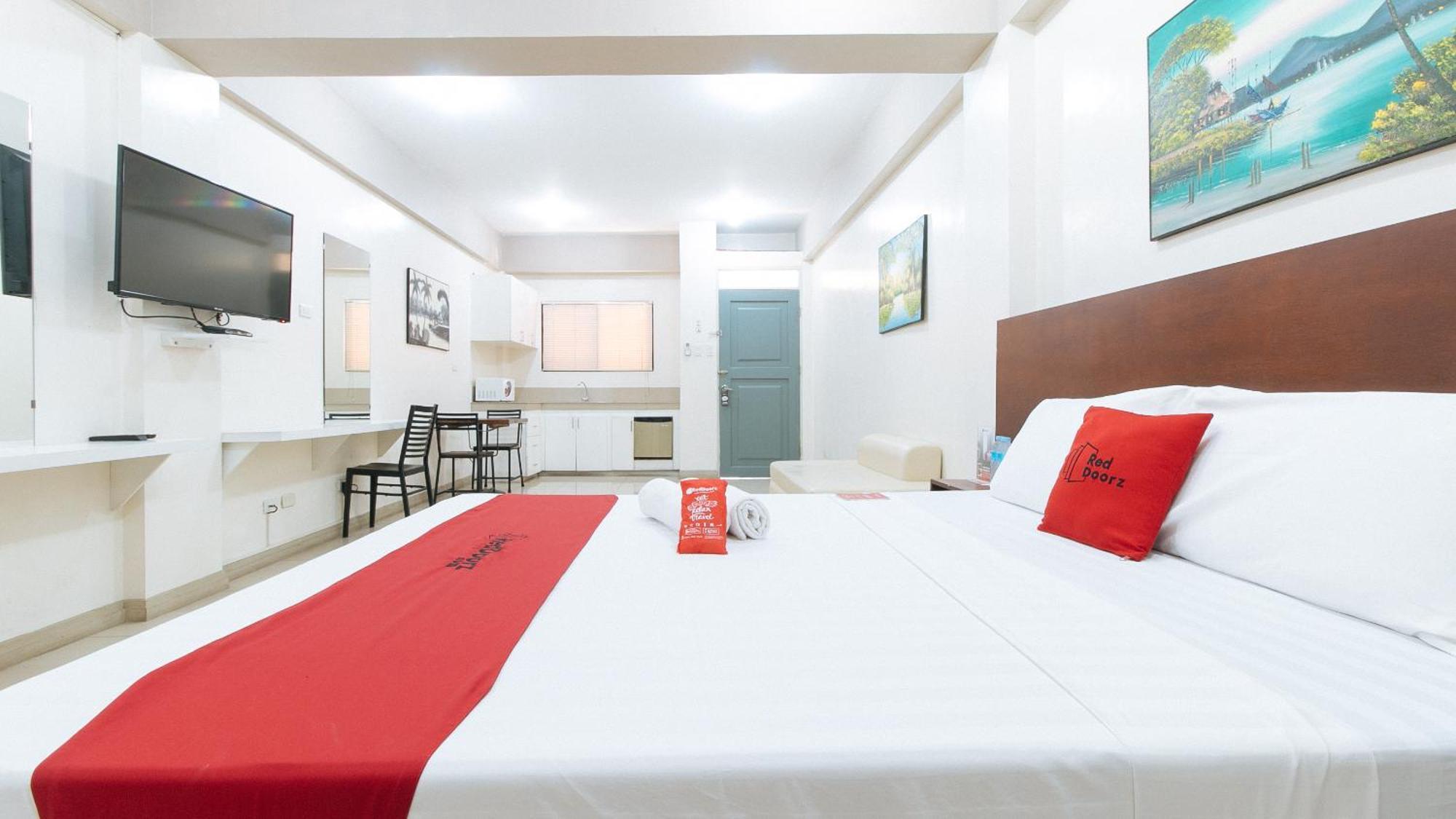 RedDoorz near Pasay Taft Otel Dış mekan fotoğraf