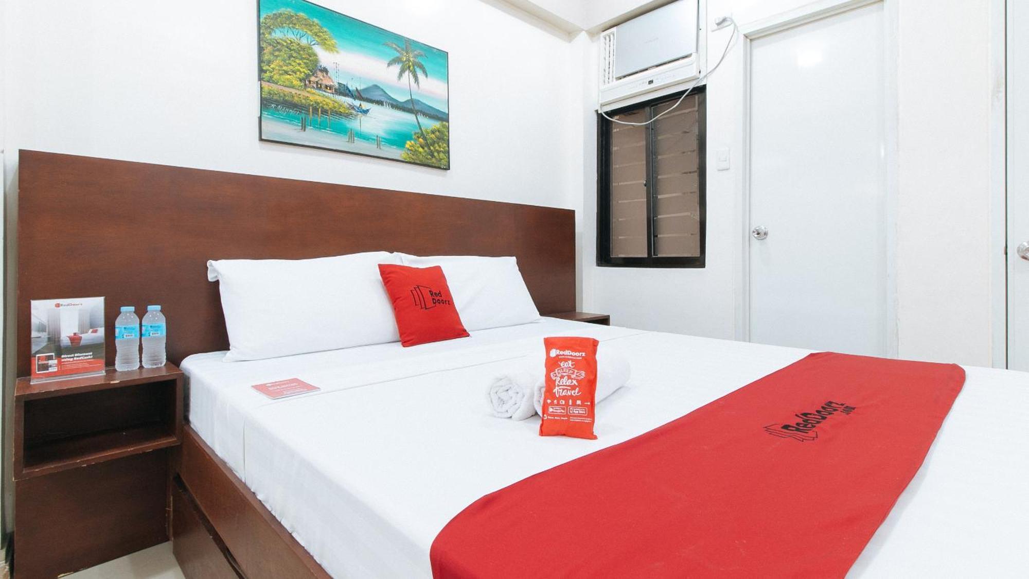 RedDoorz near Pasay Taft Otel Dış mekan fotoğraf