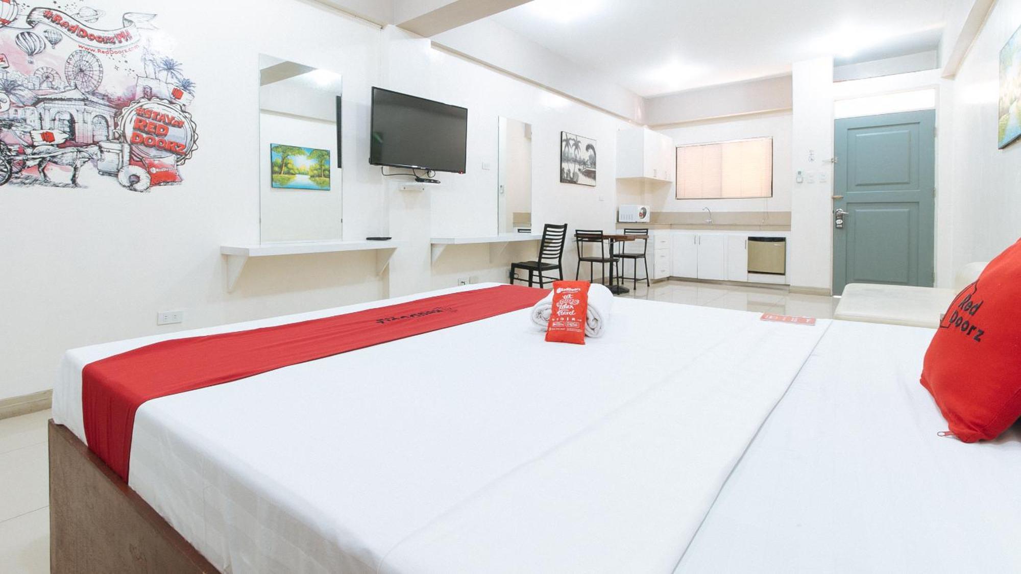 RedDoorz near Pasay Taft Otel Dış mekan fotoğraf