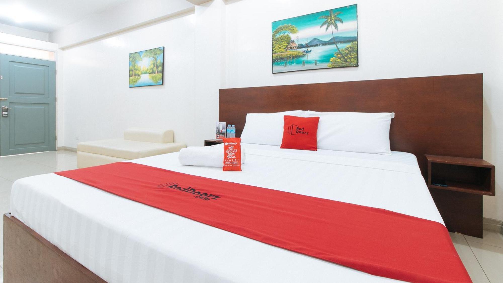 RedDoorz near Pasay Taft Otel Dış mekan fotoğraf