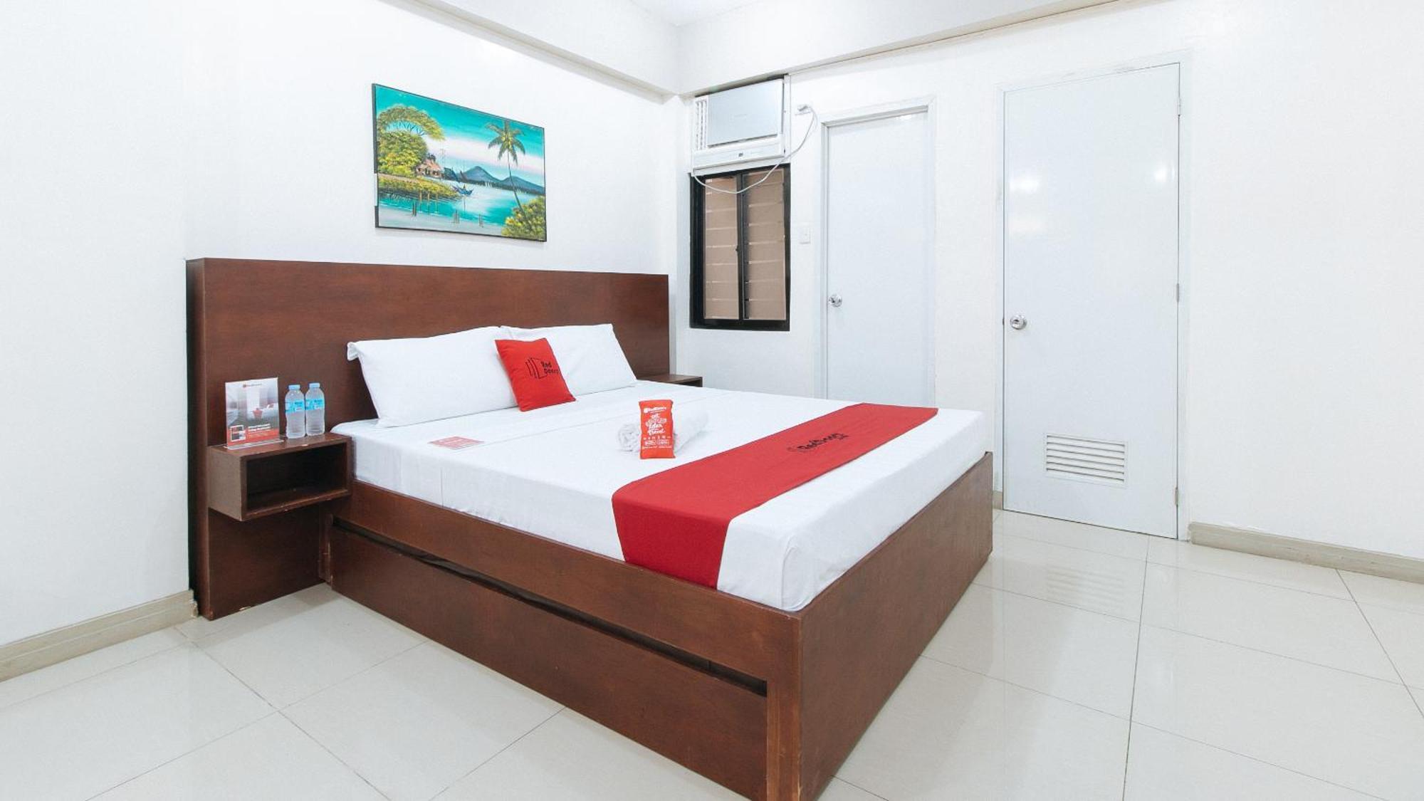 RedDoorz near Pasay Taft Otel Dış mekan fotoğraf