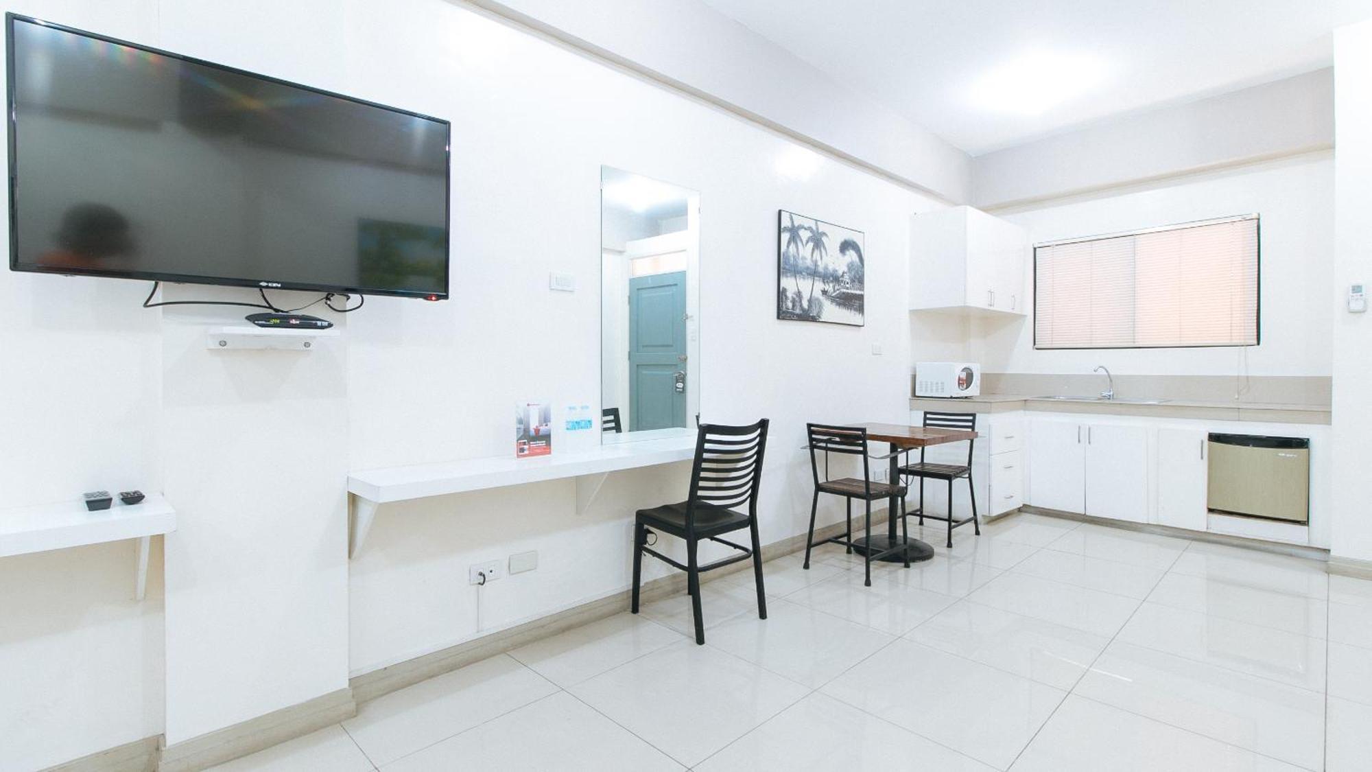 RedDoorz near Pasay Taft Otel Dış mekan fotoğraf