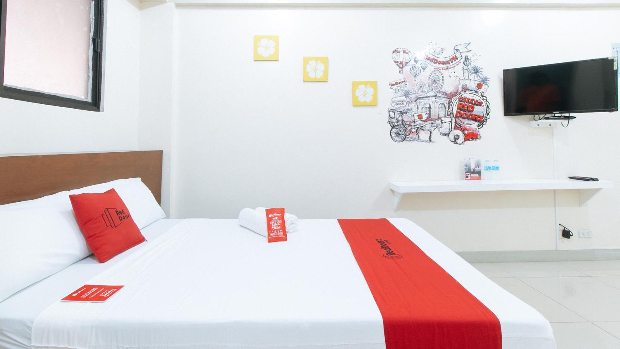 RedDoorz near Pasay Taft Otel Dış mekan fotoğraf