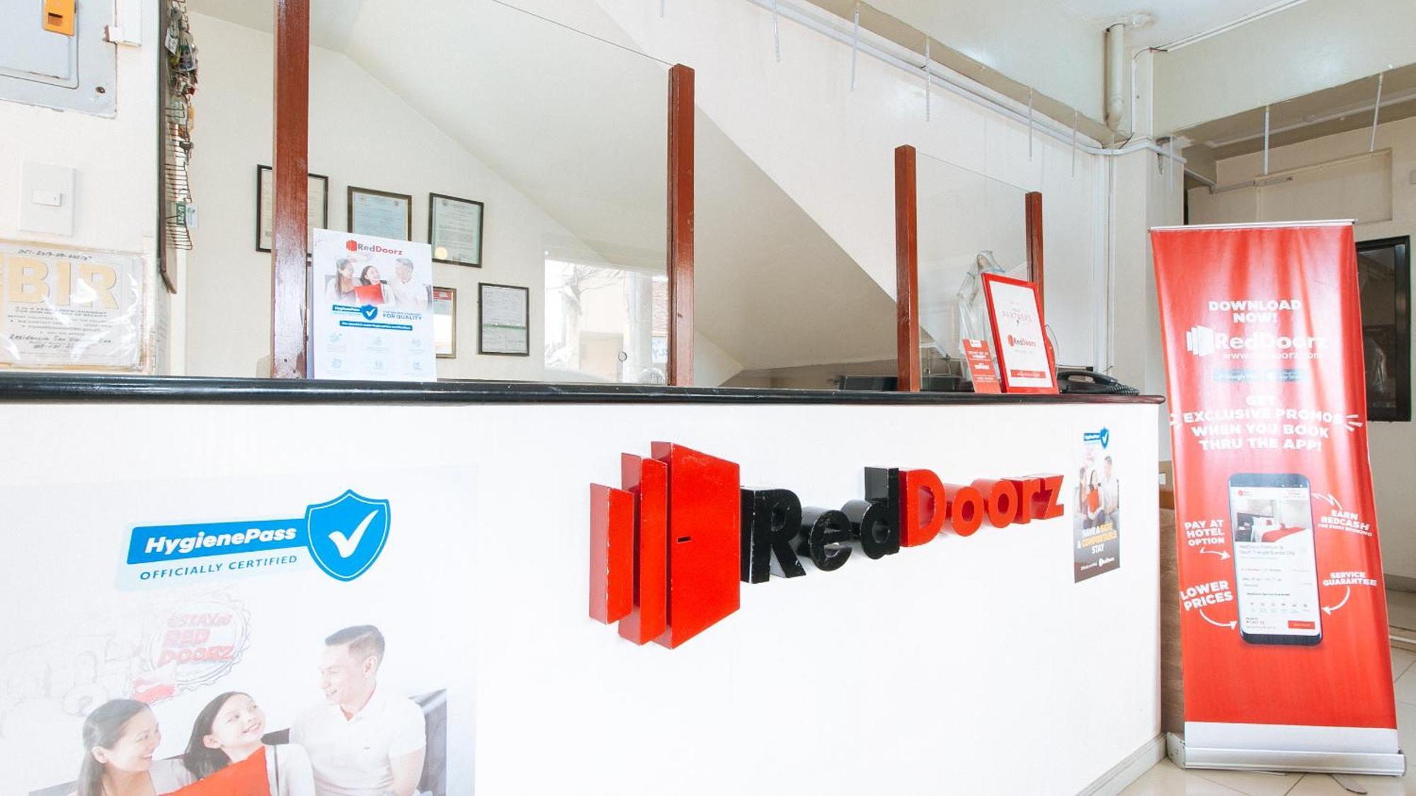RedDoorz near Pasay Taft Otel Dış mekan fotoğraf
