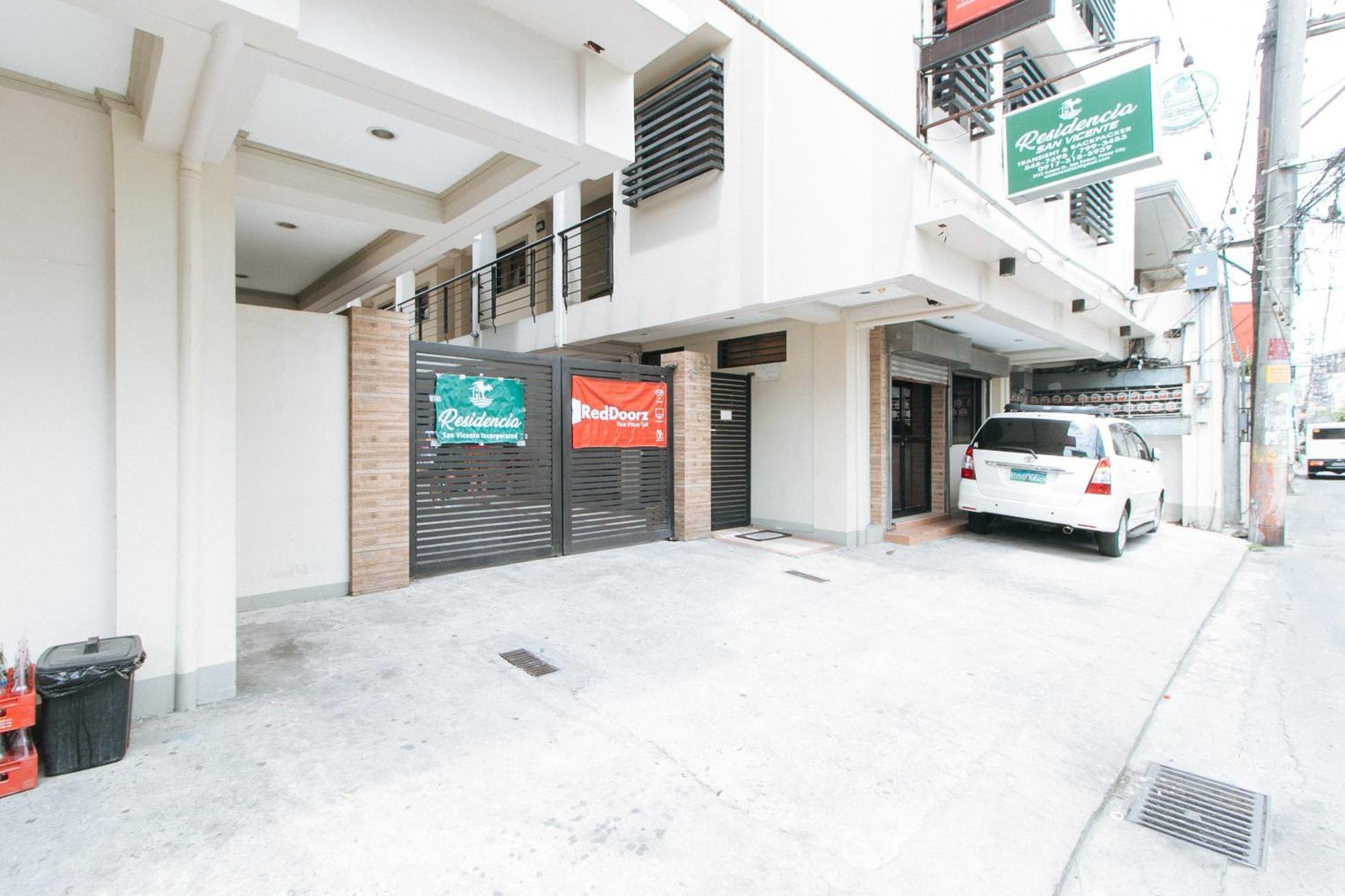 RedDoorz near Pasay Taft Otel Dış mekan fotoğraf