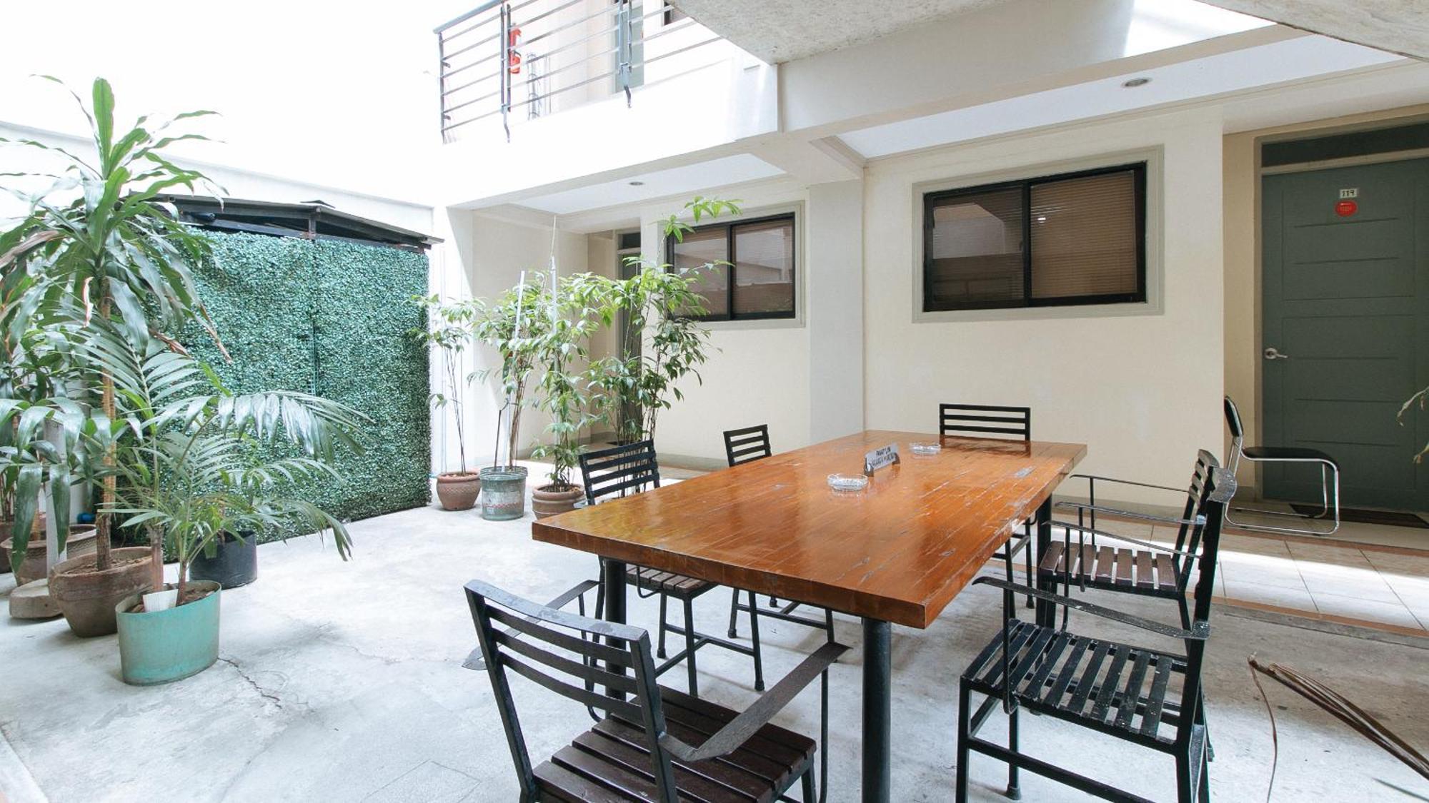 RedDoorz near Pasay Taft Otel Dış mekan fotoğraf